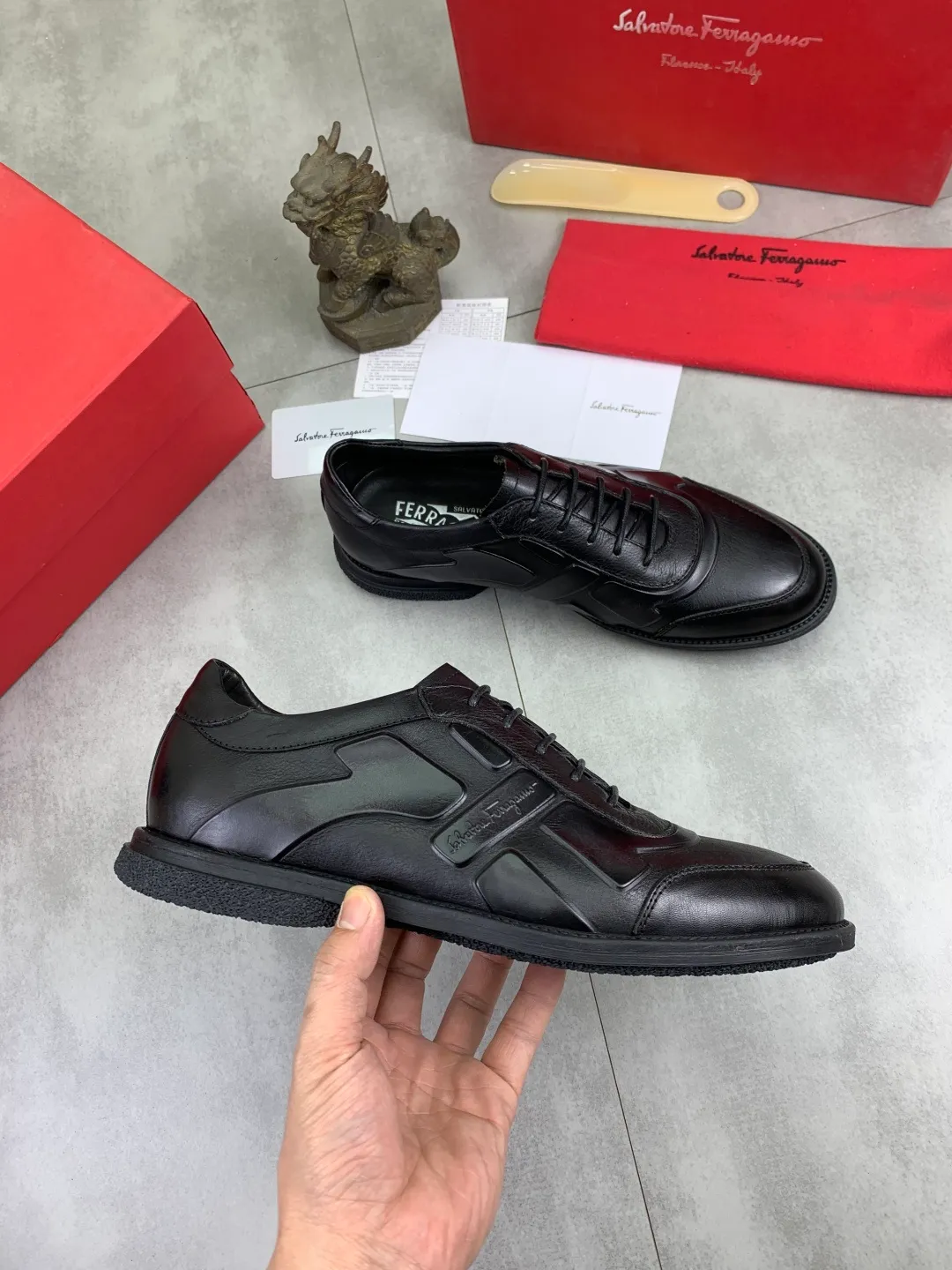 Men's Men's Shoes P560💰[New Style] Water-dyed Niuli 🆘[Salvatore Ferragamo] Ferragamo's latest casual business leather shoes for men! Listed simultaneously! The fabric is made of specially imported original calfskin, the lining is made of imported water-dyed cowhide, and the original combination outsole is absolutely luxurious and leads the fashion trend. Matching code: 39-44 (45 customized) 5️⃣ colors available